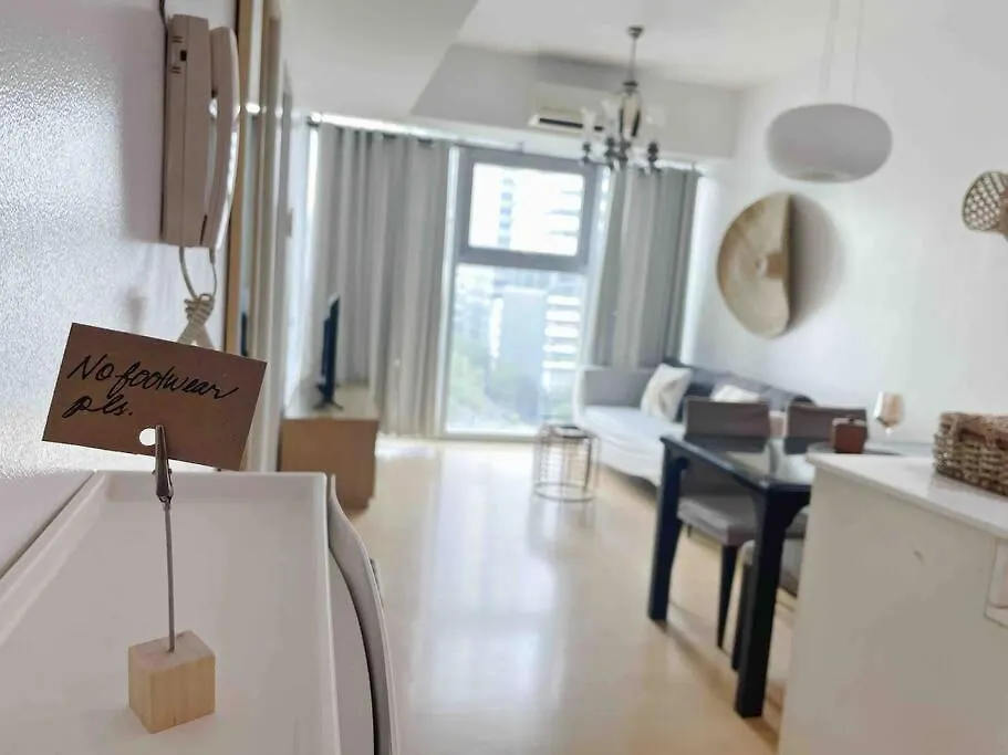 Solana In Avant Bgc Parking With Fee Manila Apartment
